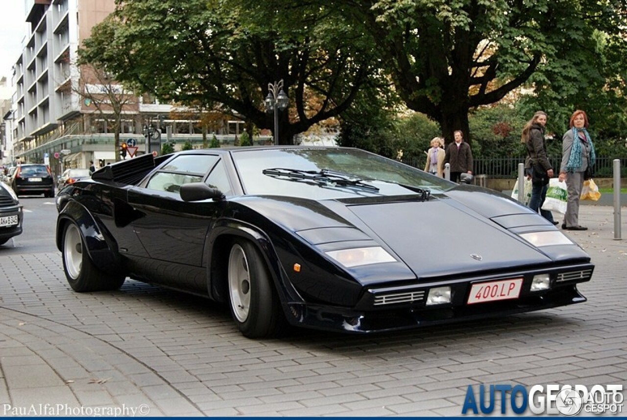 Lamborghini Countach LP400 S