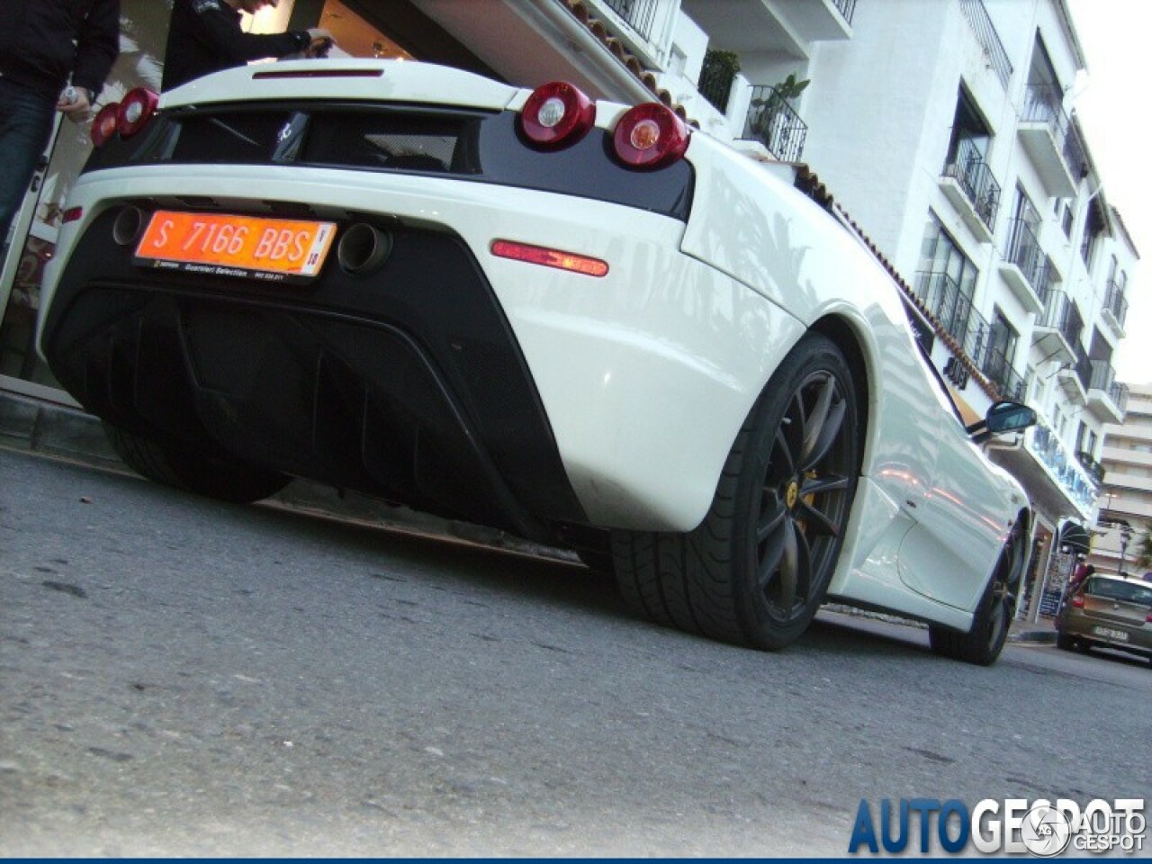 Ferrari Scuderia Spider 16M