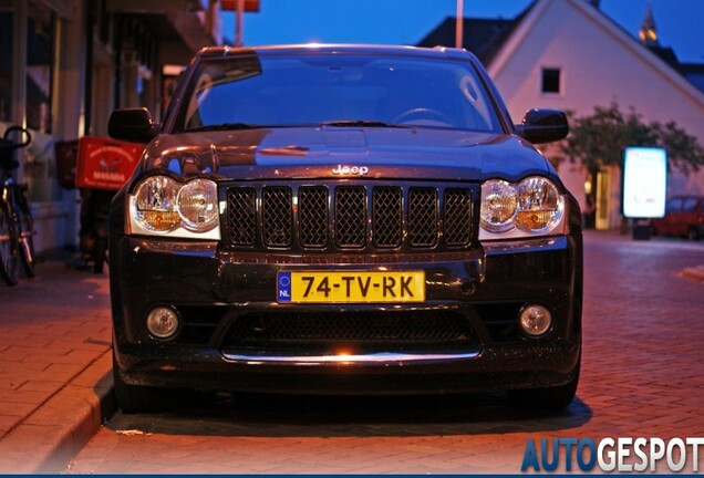 Jeep Grand Cherokee SRT-8 2005