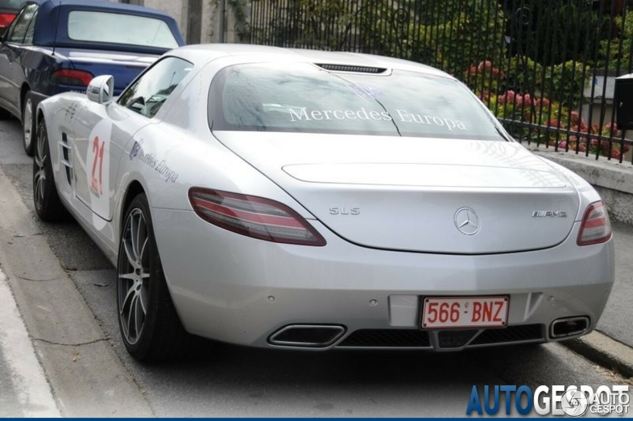 Mercedes-Benz SLS AMG