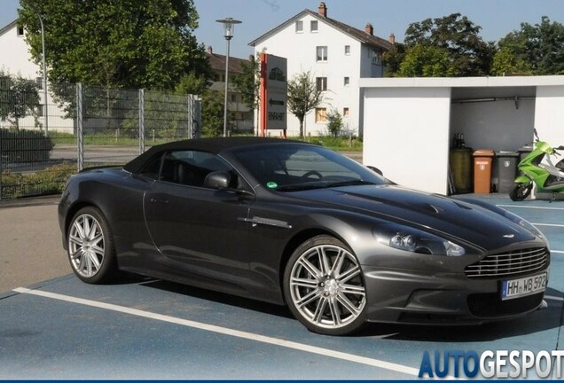 Aston Martin DBS Volante