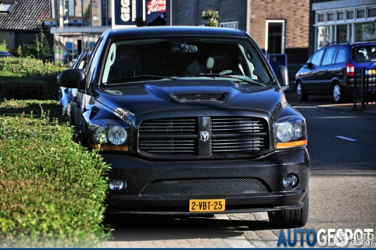 Dodge RAM SRT-10 Quad-Cab Night Runner