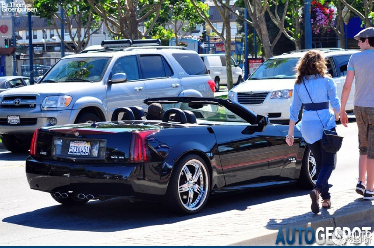 Cadillac XLR