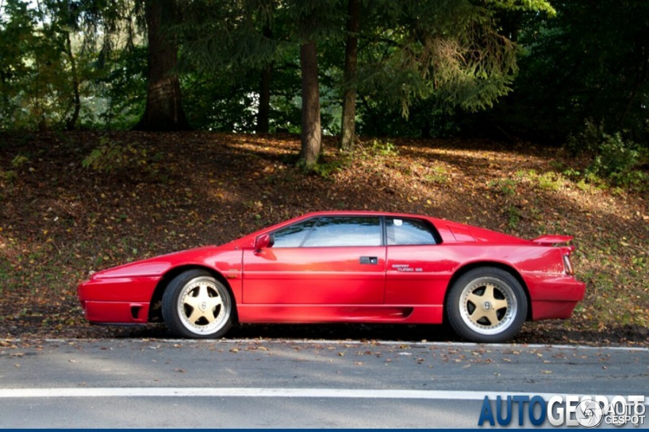 Lotus Esprit Turbo SE