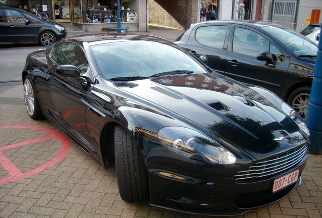 Aston Martin DBS