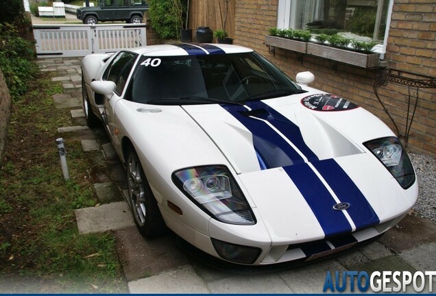 Ford GT