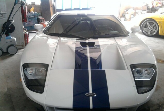 Ford GT