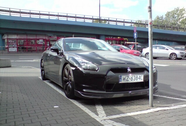 Nissan GT-R