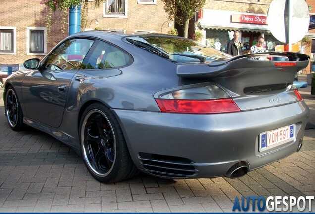 Porsche 996 Turbo