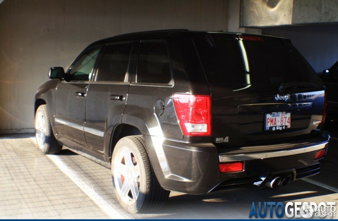 Jeep Grand Cherokee SRT-8 2005