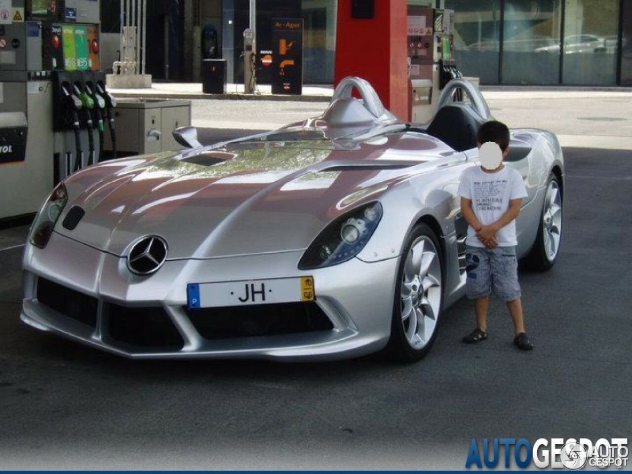 Mercedes-Benz SLR McLaren Stirling Moss