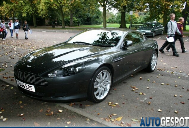 Aston Martin DB9