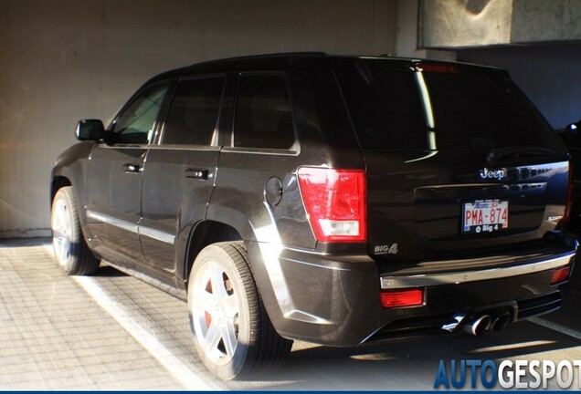 Jeep Grand Cherokee SRT-8 2005