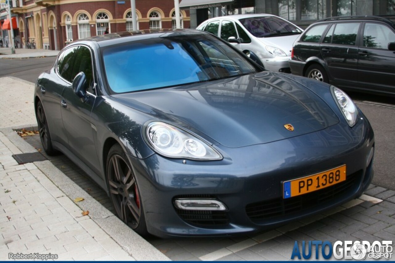 Porsche 970 Panamera Turbo MkI