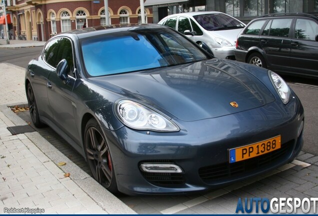 Porsche 970 Panamera Turbo MkI