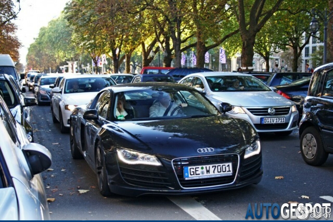 Audi R8