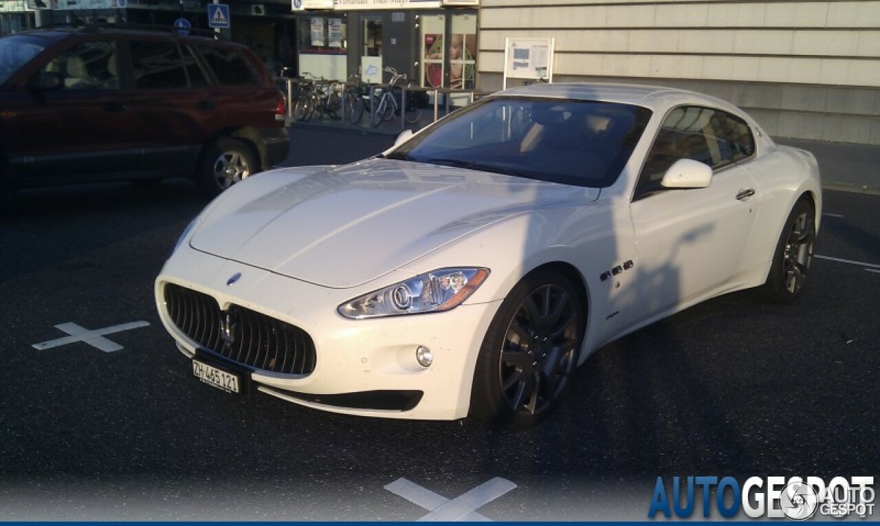 Maserati GranTurismo S Automatic