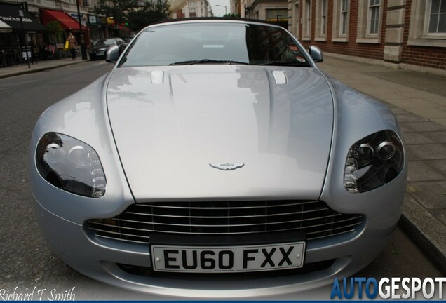 Aston Martin V8 Vantage Roadster