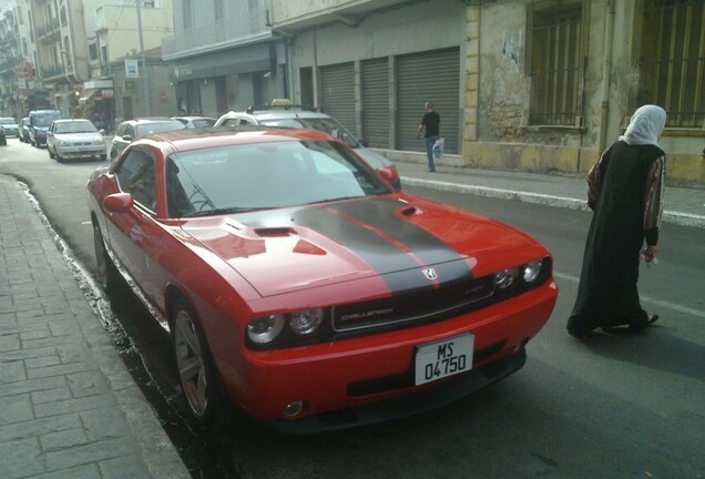 Dodge Challenger SRT-8