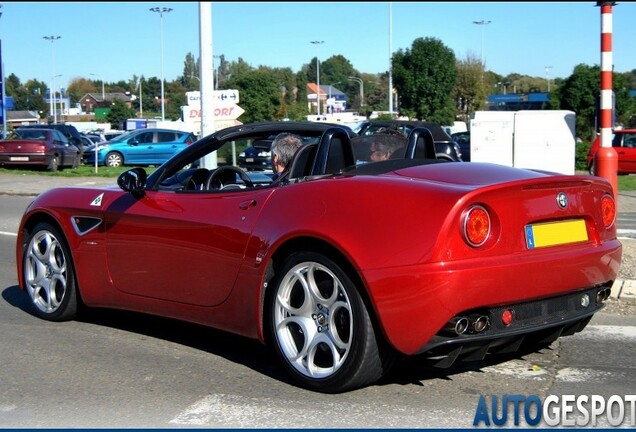 Alfa Romeo 8C Spider