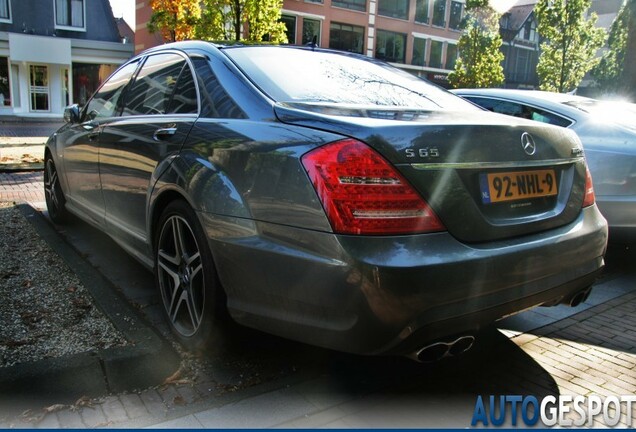 Mercedes-Benz S 65 AMG V221 2010