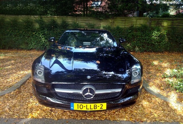 Mercedes-Benz SLS AMG