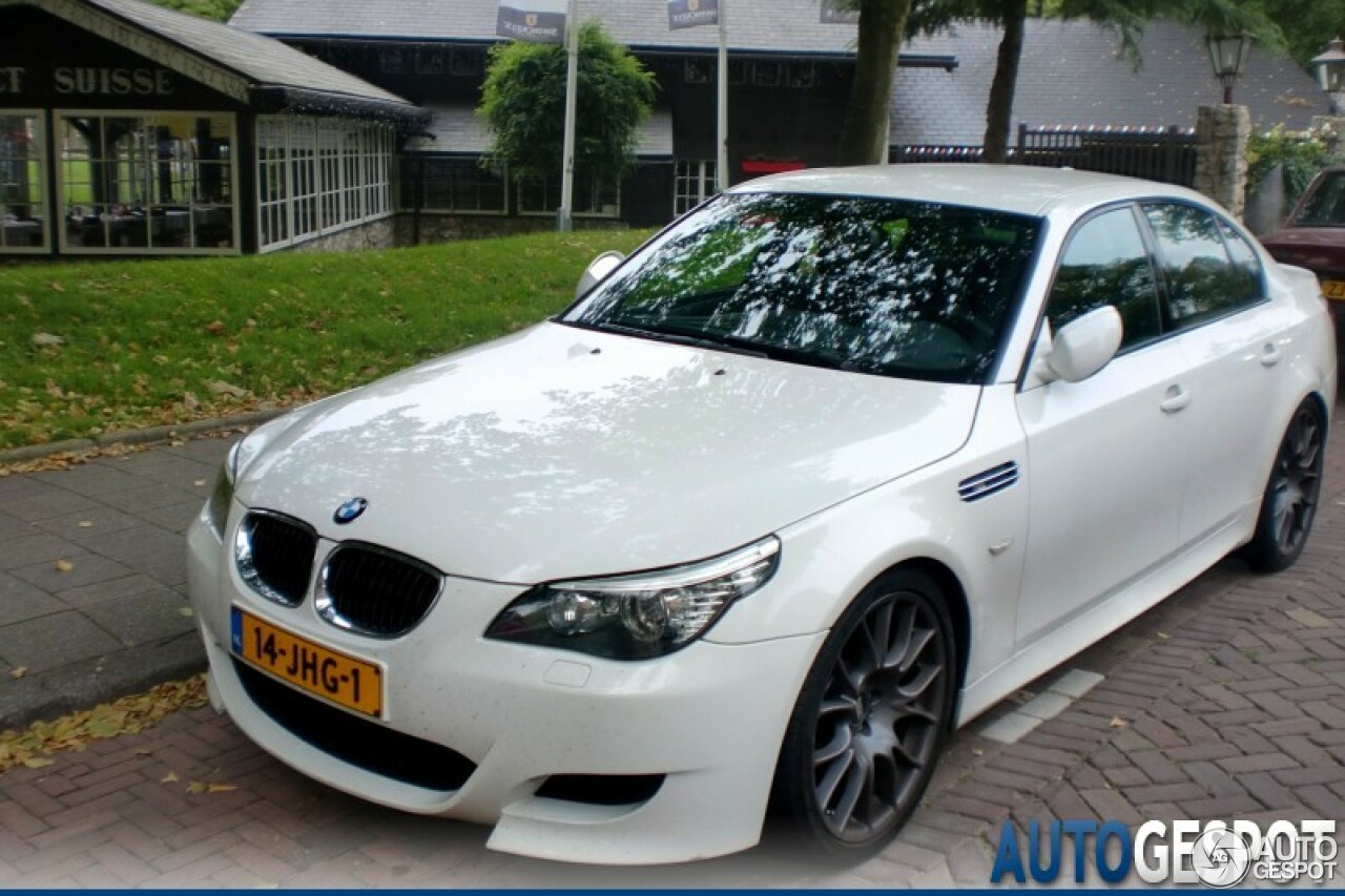 BMW M5 E60 2005