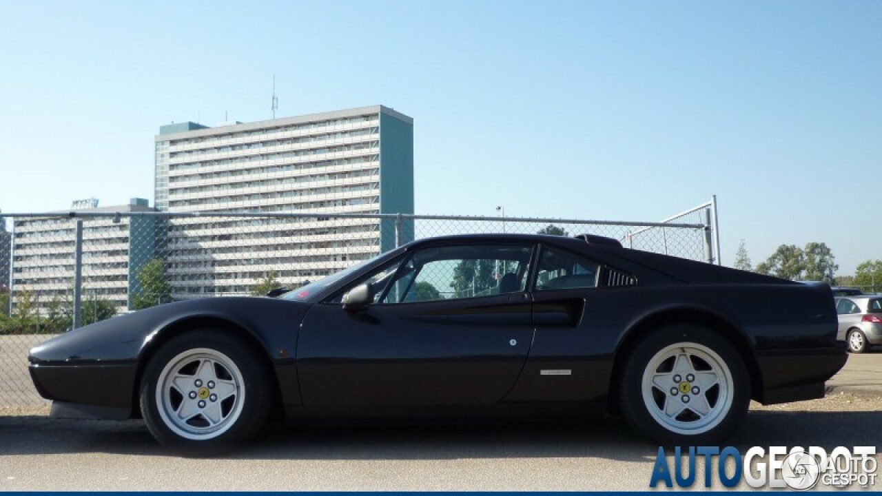 Ferrari 328 GTB