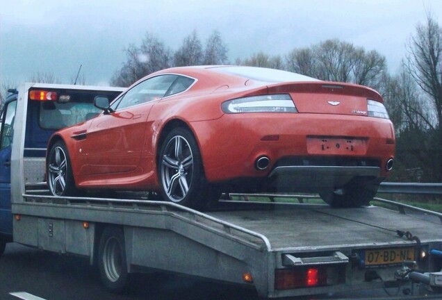 Aston Martin V8 Vantage N400