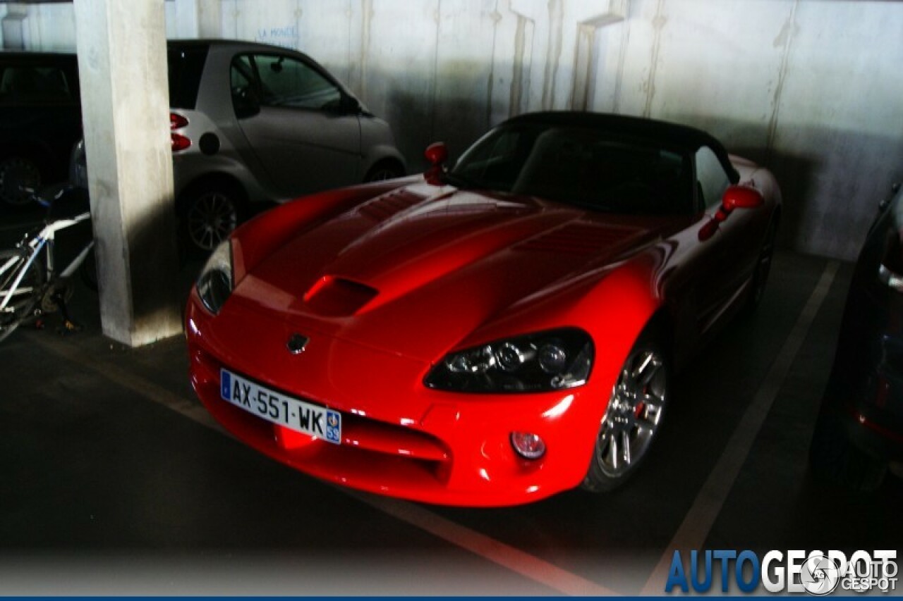 Dodge Viper SRT-10 Roadster 2003