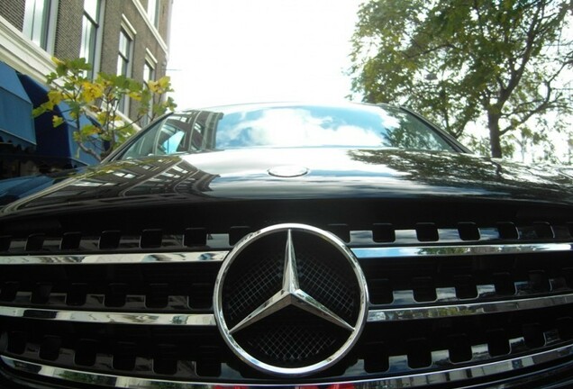 Mercedes-Benz ML 63 AMG W164