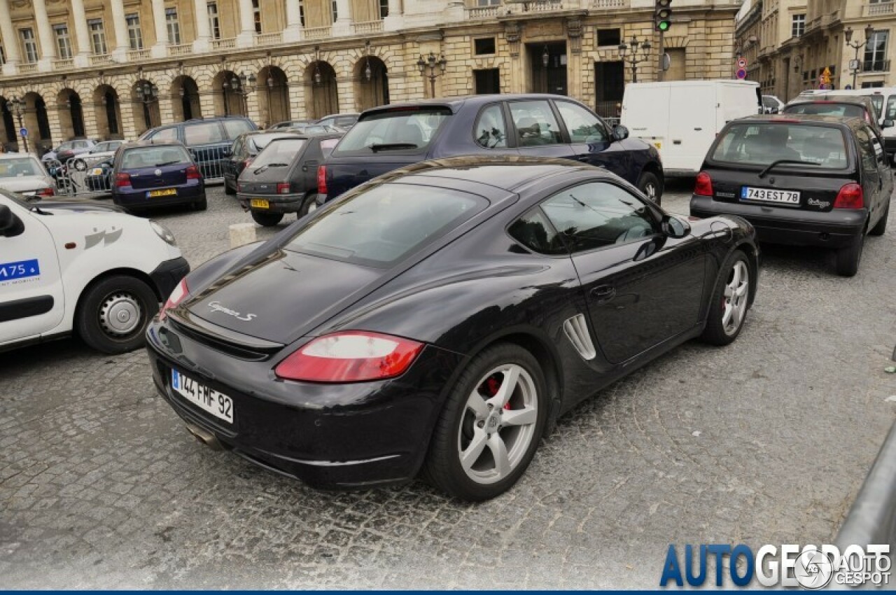 Porsche 987 Cayman S