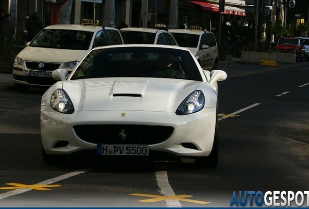 Ferrari California