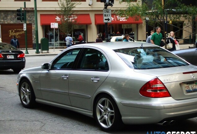 Mercedes-Benz E 55 AMG