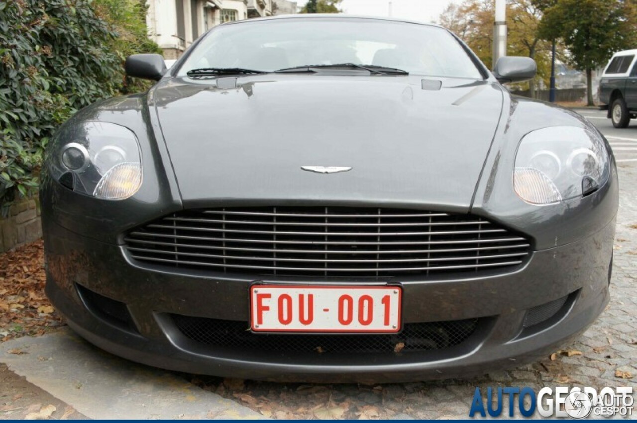 Aston Martin DB9