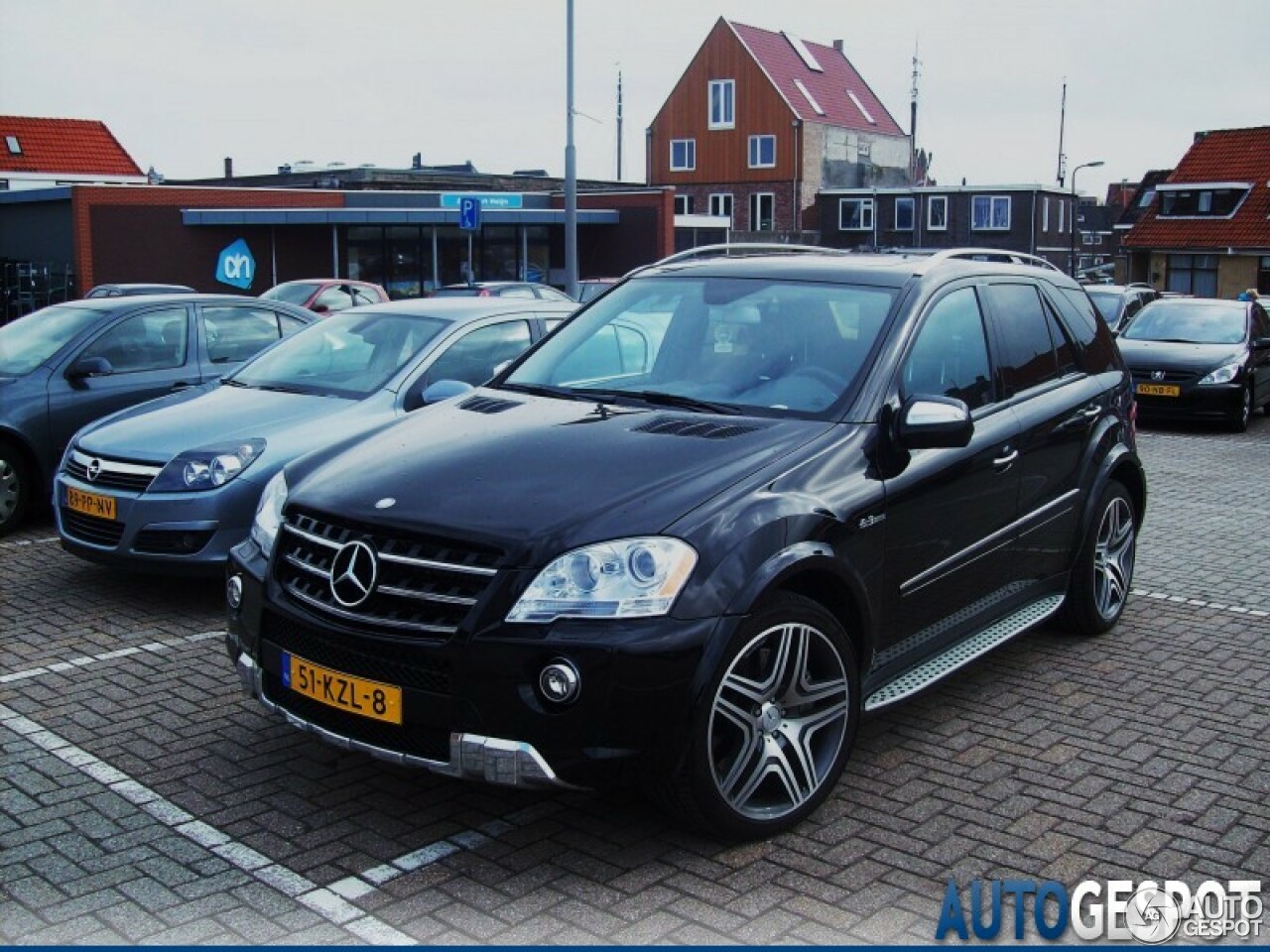 Mercedes-Benz ML 63 AMG W164 2009