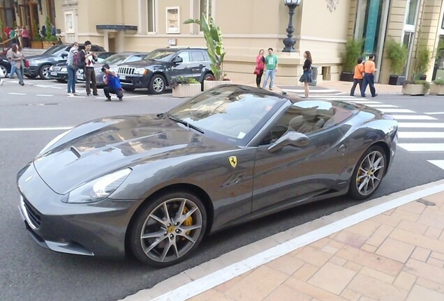 Ferrari California