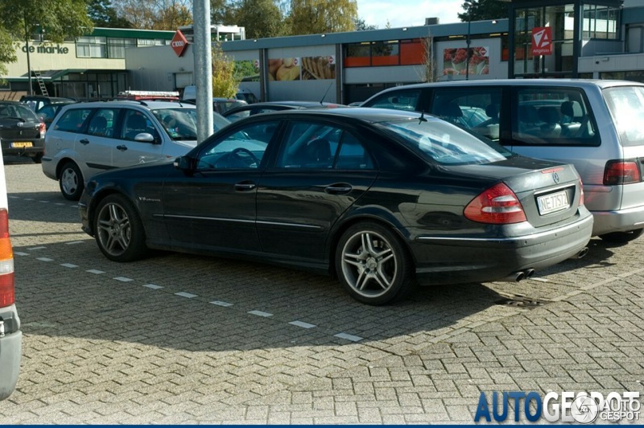 Mercedes-Benz E 55 AMG