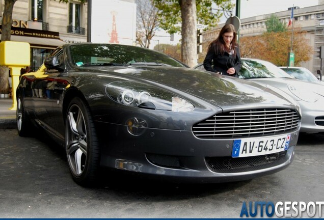 Aston Martin DB9