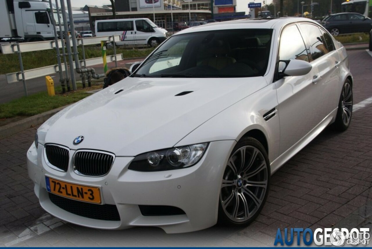 BMW M3 E90 Sedan 2009