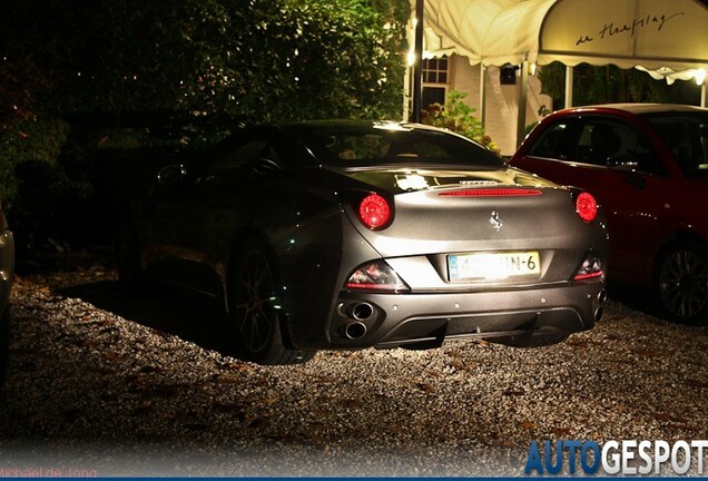 Ferrari California