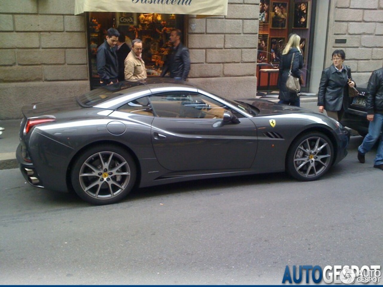 Ferrari California