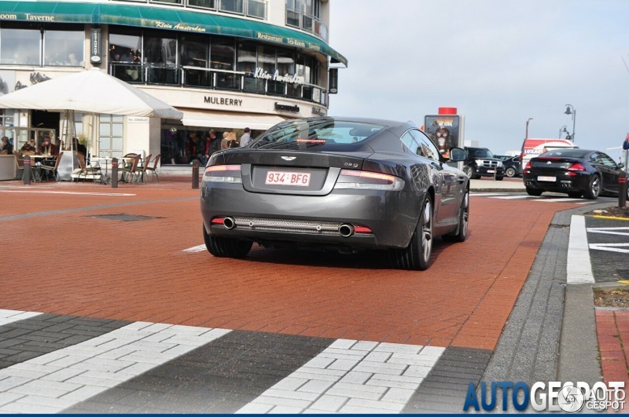 Aston Martin DB9