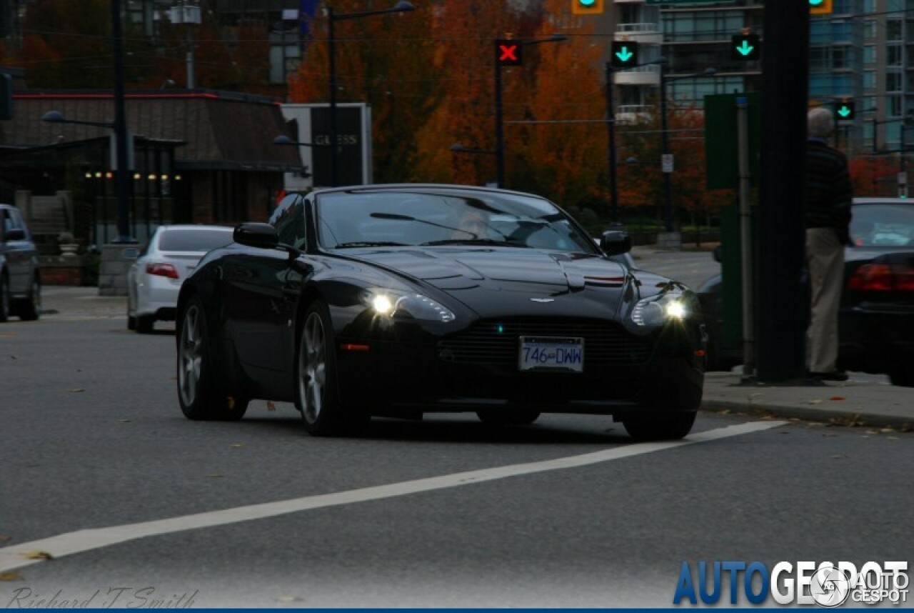 Aston Martin V8 Vantage Roadster