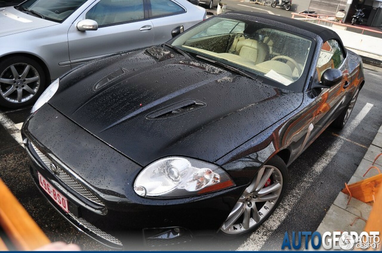 Jaguar XKR Convertible 2006