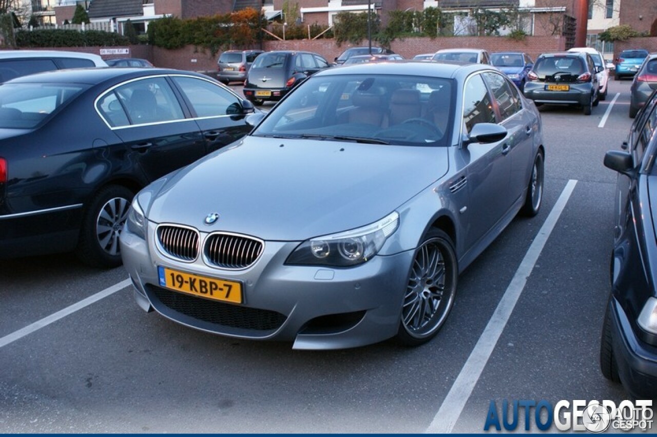 BMW M5 E60 2005