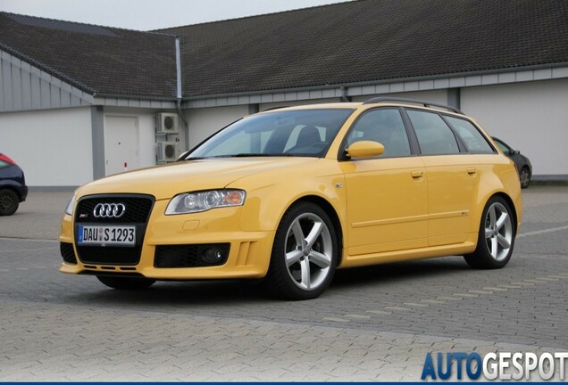 Audi RS4 Avant B7