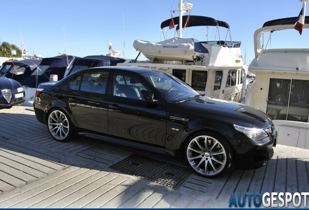 BMW M5 E60 2005