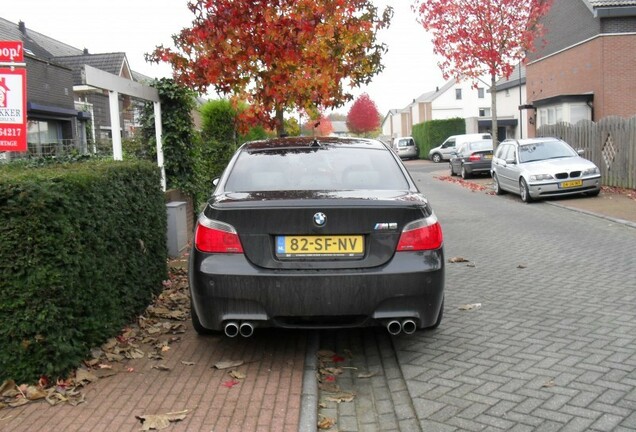 BMW M5 E60 2005