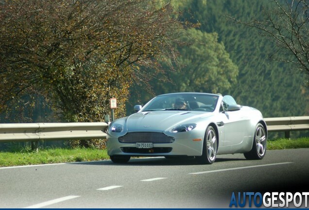 Aston Martin V8 Vantage Roadster